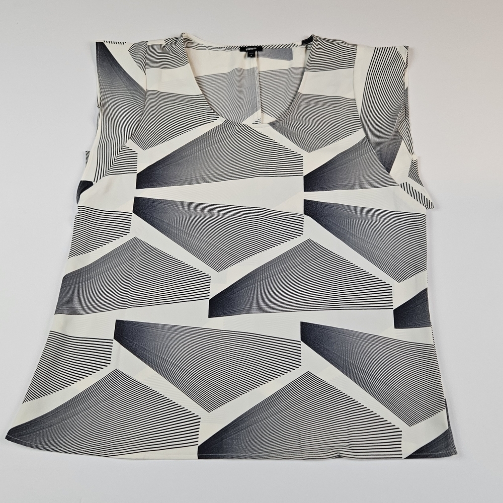 Express Womens Geometrical Pattern Blouse Sz M Quiet Luxury Minimalist Classic
